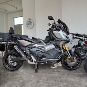 Honda X-ADV 750 2022 AKRAPOVIC